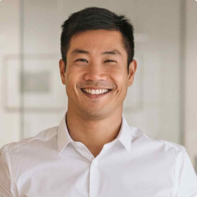 team_02 https://accelontech.com/wp-content/uploads/2019/02/team_02-640x640.jpg