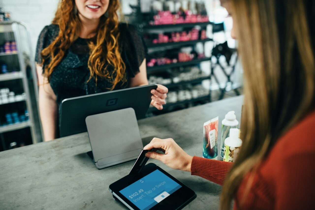 Staying Competitive: The Benefits of ERP for Modern Retail Businesses
